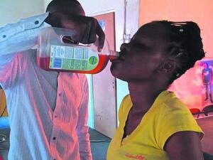 ما حقيقة وفاة 59 جنوب إفريقي شربوا مُطهر "دييتول" للوقاية من "كورونا"؟