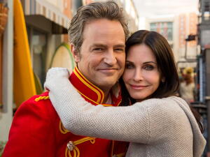 كورتني كوكس وماثيو بيري