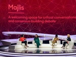 عُقدت فعالية مناظرات الدوحة، التي ركزت على المساواة بين الجنسين، ببث مباشر على الإنترنت، مما سمح للأفراد في جميع أنحاء العالم بالمشاركة بدون حضور شخصي وسط الوضع الحالي مع فيروس كورونا (كوفيد-19)