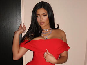 Jenner, 22, shows off her famous curves in a white sequin mini-dress (source: @kyliejenner Instagram)