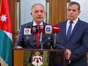 Jordan Health Minister Saad Jaber (Right) and Minister of State for Media Amjad Adaileh announce 7 new coronavirus cases confirmed in the Kingdom, Sunday (Credit: Petra photo)