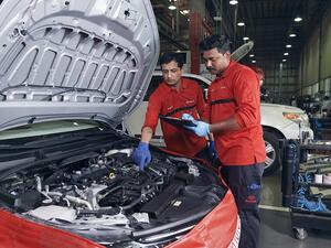 توفر الفطيم تويوتا، الموزع الحصري لسيارات تويوتا في دولة الإمارات العربية المتحدة، قيمة غير مسبوقة للعملاء في الإمارات مع التزامها بتخفيض الأسعار على صيانة سيارات تويوتا القديمة. 