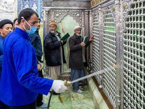 Shia Muslim shrine (Twitter)