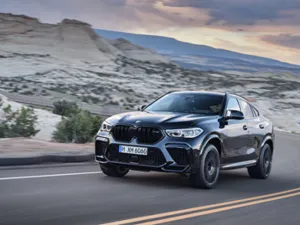  BMW 8 Series Gran Coupe, BMW X6 M and MINI John Cooper Works Clubman earn top honours in their categories   