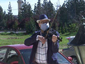 الكمان الأردني عدنان الرجال 