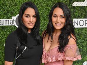 نيكي وبري بيلا 