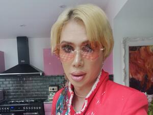 Kpop Star Oli London Delivers Ramadan Message in Arabic to his Muslim Fans