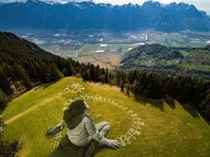 لوحة "ما بعد الأزمة"