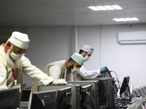 Supports AlRahma Association for Motherhood and Child Welfare’s initiative ‘Education Continues’ to deliver 1000 desktops to higher education students