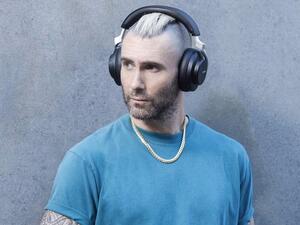 Adam Levine  (Twitter)