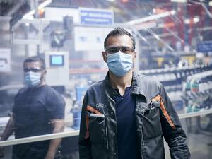 إعادة انطلاق عجلة إنتاج المركبات والمحرّكات في معظم مصانع فورد الرئيسية في أوروبا على عدّة مراحل ابتداءً من 4 مايو