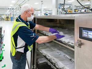 أكدت الشركة بأن هذا المشروع لم يكن ليرى النور إلا بعد أشهر طويلة من التخطيط والتنفيذ لولا مساعدة ودعم الشركاء من حول العالم.