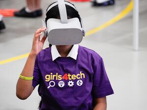 Mastercard Provides Free Online STEM Lessons to Children, Teachers and Parents