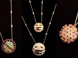 Coronavirus-shaped necklace (Twitter)