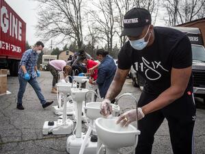 تيرينس ليستر وصديقه