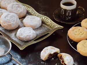 استعدي نفسياً لمهمة تحضير الكعك أو المعمول واجلعيها مناسبة سعيدة وفرحة ومتعة