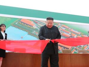 Kim Jong-un  (Twitter)