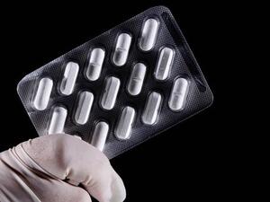  Anti-Malaria Drug   (Twitter)