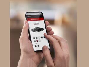 يمكن للعملاء في دولة الإمارات زيارة مواقع كل من شركتي الكندي للسيارات وبن حموده للسيارات، الوكيلين الحصريين لعلامة جي ام سي، للاستفادة من منصة "تسوق. انقر. انطلق".