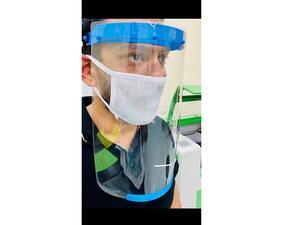 ستهدي جامعة أبوظبي نموذجها الناجح لواقي الوجه الطبي لمستشفيات الإمارة