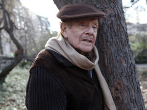 Jerry was getting older and often had difficulty remembering his lines. (Twitter)