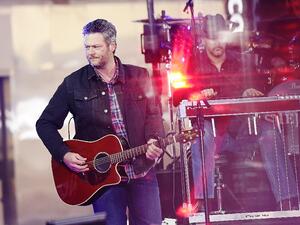 Country singer Blake Shelton, shown performing in New York in October 2017, has been named "sexiest man alive" by People Magazine (AFP Photo/Nicholas Hunt)