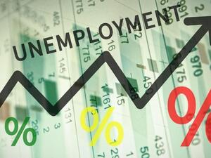 How to Keep Your Employment Chances During the Economic Crisis