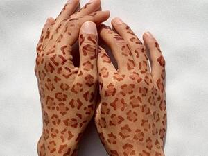 Dubai-based henna artist Azra Khamissa (Instagram)