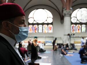 صلاة الجمعة من داخل كنيسة مارثا اللوثرية 