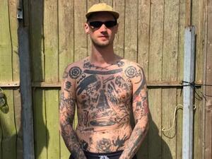 كريس وودهيد