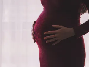تحذيرات هامة للسيدة الحامل خلال شهر رمضان