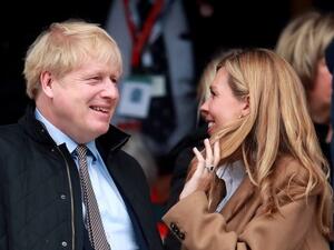 "بوريس جونسون" و"كاري سيموندس"