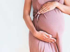 يجب الاهتمام بالصحة النفسية للفتاة لأنها جزء من صحتها الجسدية
