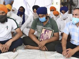 India and China agreed on June 17 to ease tensions at their disputed Himalayan border, even as they traded blame for a brawl that left at least 20 Indian soldiers dead. NARINDER NANU / AFP