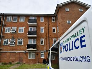 British police said Sunday they were treating a stabbing spree in which a lone assailant killed three people in a park filled with families and friends in the southern English city of Reading as a "terrorism incident". Ben STANSALL / AFP