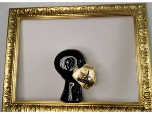 كمامة من الذهب