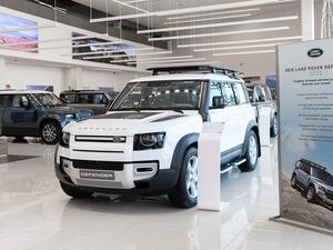 عودة الأيقونة: لاند روڤر ديفندر الجديدة كلياً تصل إلى صالات الطاير للسيارات وبريمير موتورز في دولة الإمارات