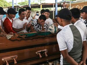 جنازة "ألكسندر مارتينيز"