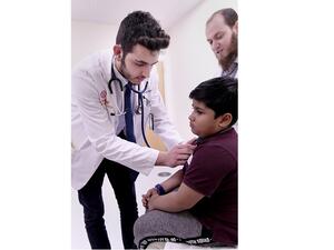 أول مقرر جامعي اختياري في قطر حول الأمراض المعدية لتدريب الطلاب على الصمود في الصفوف الأمامية وتعلّم إدارة الشؤون الصحية من غرفة التحكّم