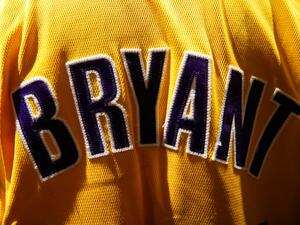 Late basketball legend Kobe Bryan is to be posthumously honored with the LA Area Emmy Governors Award next month. (Photo: AFP)