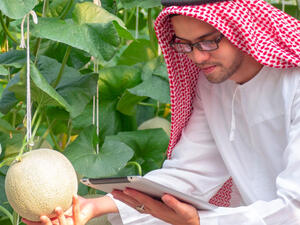 Don’t miss out on these free conversations, by signing up in advance.