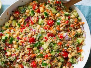 سلطة الكينوا الصحية