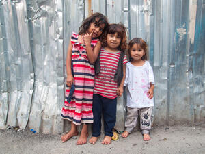 Unidentified children Syrian refugees are standing on the street. (Shutterstock/ File Photo)