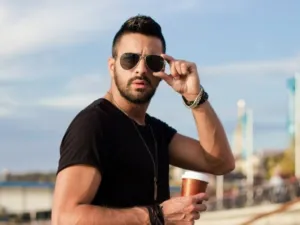  العيون اللامعة، تعتبر العيون أول ما يلفت الانتباه عند كلا الجنسيين