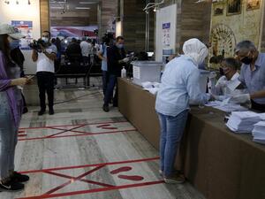 يسعى بشار الأسد إلى تقديم هذه الانتخابات المريبة على أنها نجاح ضد التآمر الغربي المزعوم