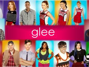 أبطال مسلسل Glee
