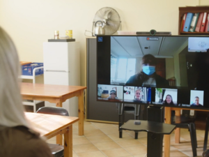 أﭬايا تدعم استمرارية التعليم في أفريقيا في الوقت الذي حُرم فيه حوالي 250 مليون طفل من تلقّي التعليم في الصفوف الدراسية