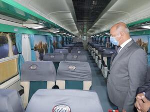 تم تطوير 3 أنواع من العربات هى الدرجة الثالثة والأولى فاخرة والإسبانى