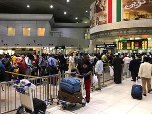 تمت السيطرة على الحريق بشكل كامل ولا إصابات.