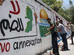 The plan -- endorsed by Washington -- would see the creation of a Palestinian state, but on reduced territory, and without Palestinians' core demand of a capital in east Jerusalem. SAID KHATIB / AFP